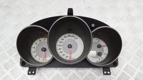 Щиток приборов