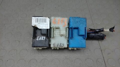 Блок предохранителей