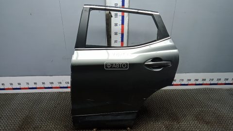 Дверь задняя левая