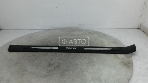 Накладка порога внутренняя левая