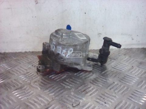 Насос вакуумный