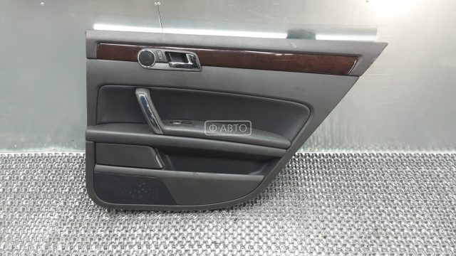 Обшивка задняя правая