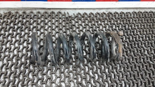 Пружина задняя