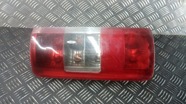 Фонарь задний левый
