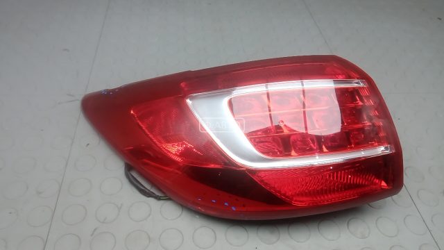 Фонарь задний левый