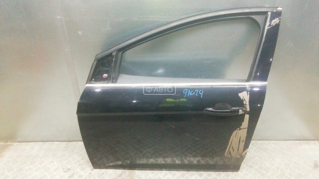 Дверь передняя левая