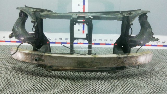 Передняя панель крепления облицовки (телевизор)