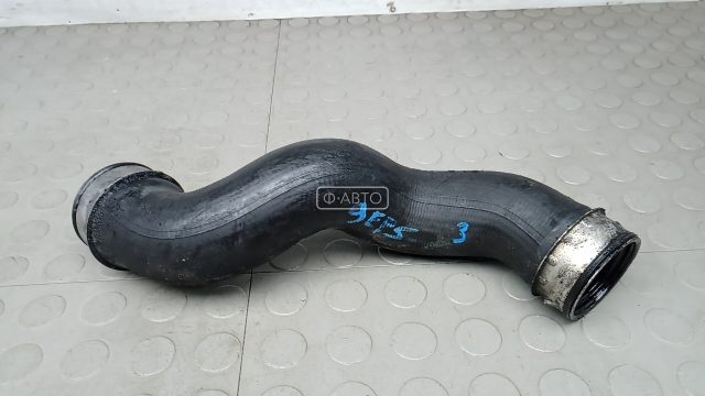 Патрубок интеркулера