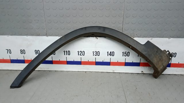 Молдинг крыла переднего левого